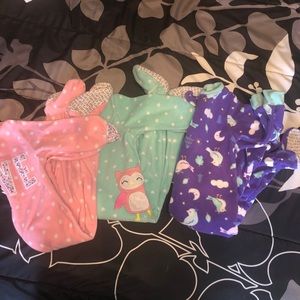 🚫sold🚫Carter’s fleece Sleepers